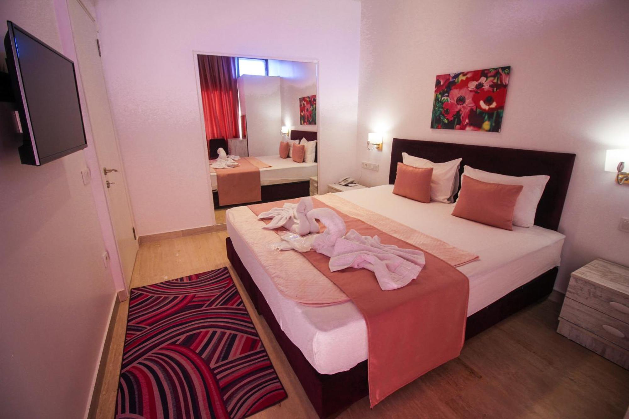 Bella Garden Hotel Bodrum Esterno foto